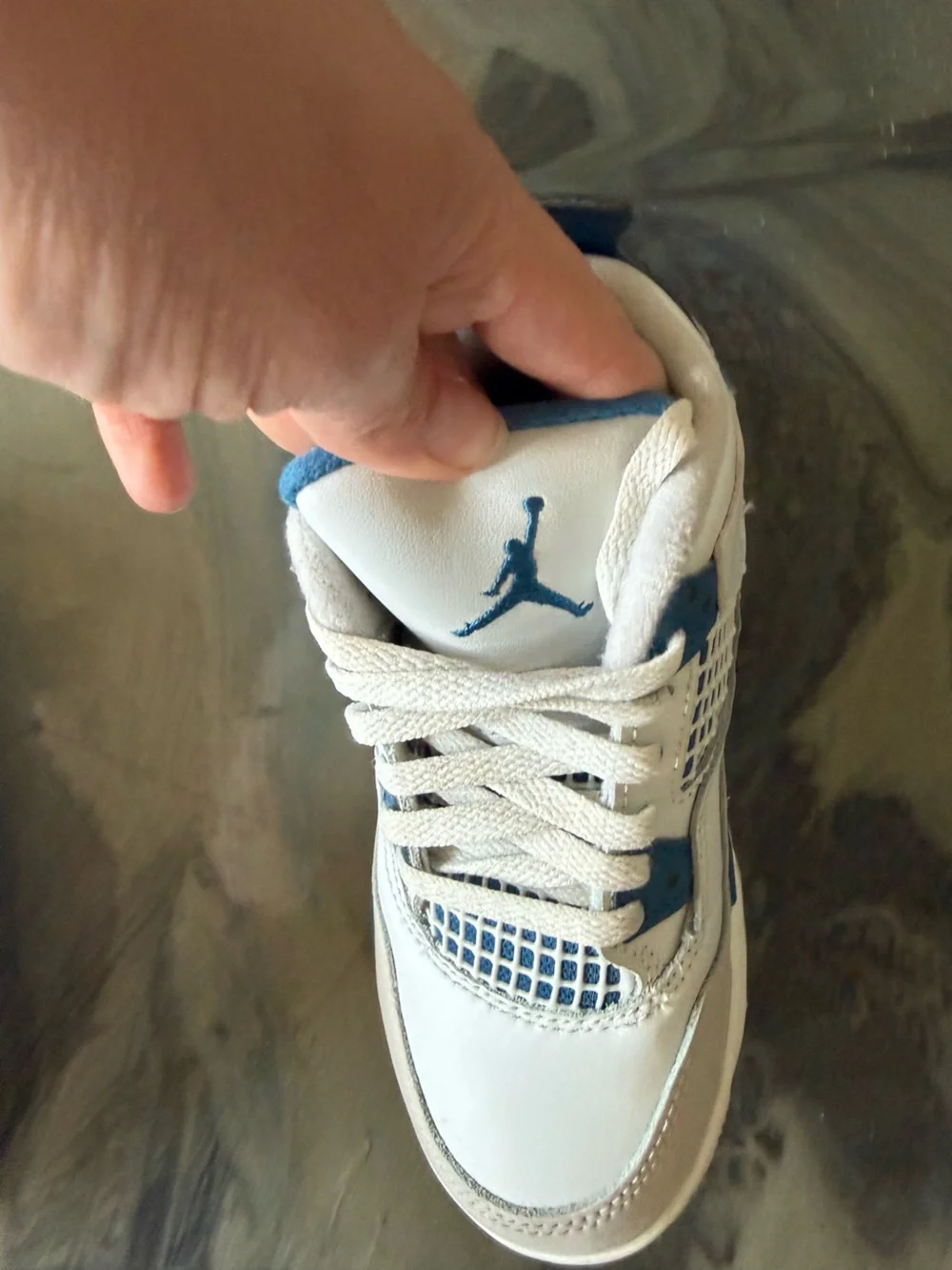 Air Jordan 4 Retro Military Blue